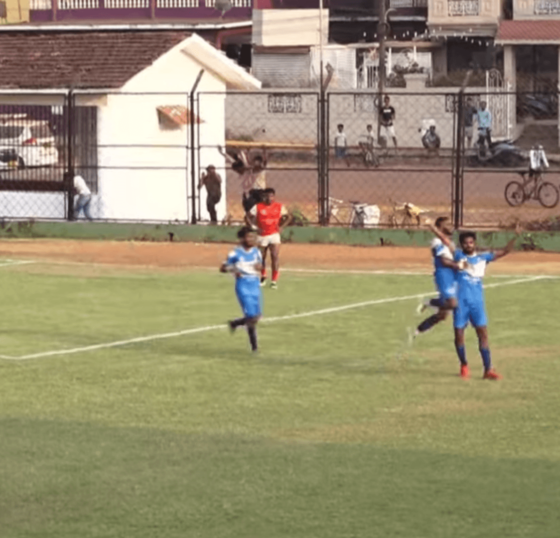 😲💥 Arun Naik rescues Calangute Association in 4-4 goal bonanza