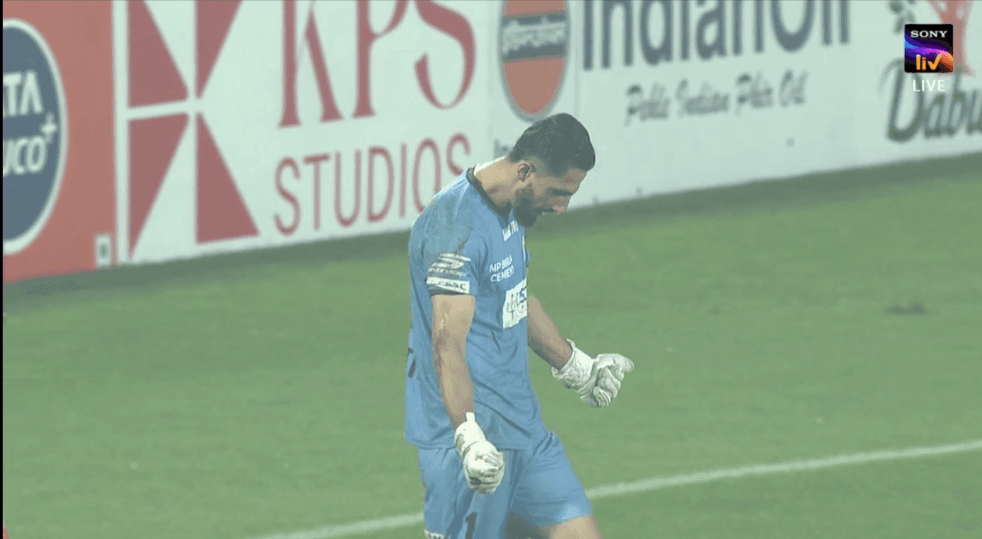 🧤 Shootout drama! Mohun Bagan advance to the Final after 4-3 penalty win
